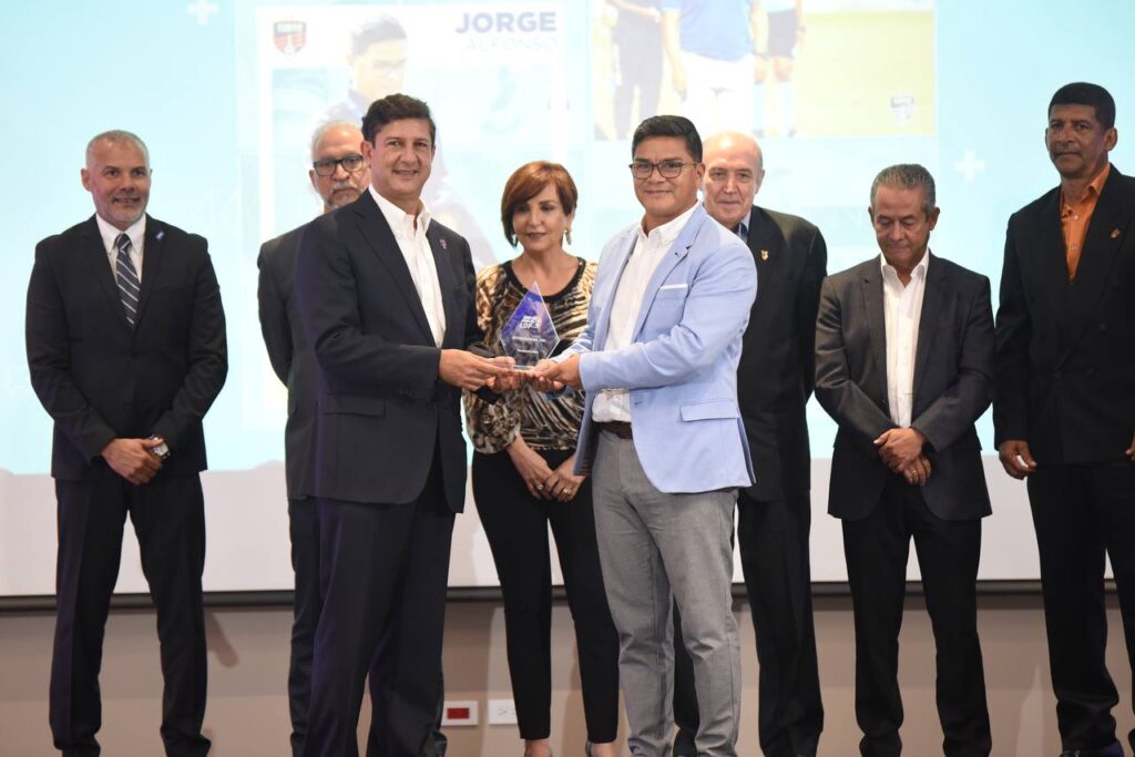 LDF celebró  Gala de premiación de la temporada 2022